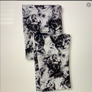 Circo Cat print Capri Legging
